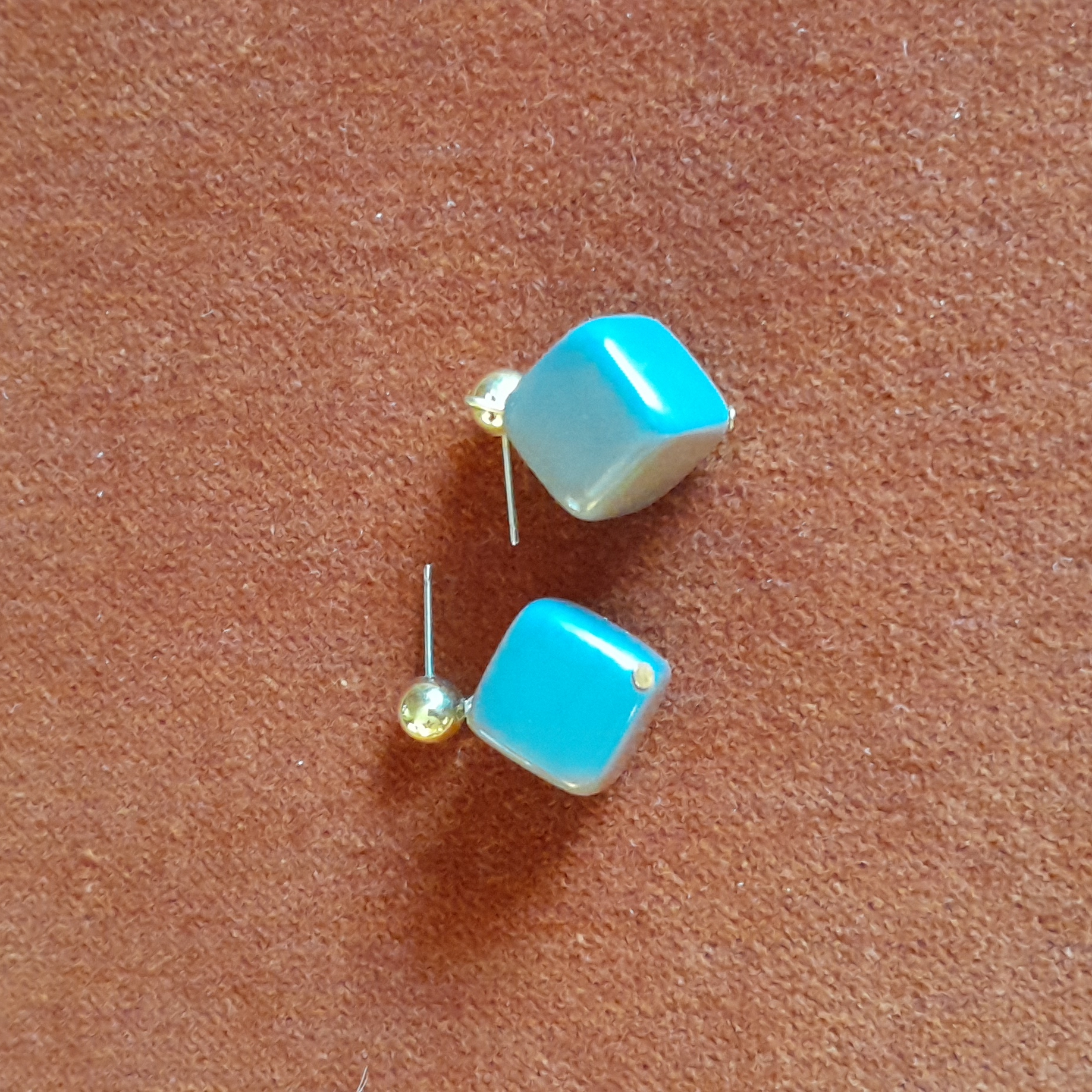 Gray Cube Earrings